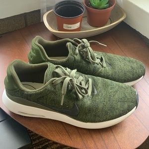 Nike air max modern Flyknit running trainers sz 10